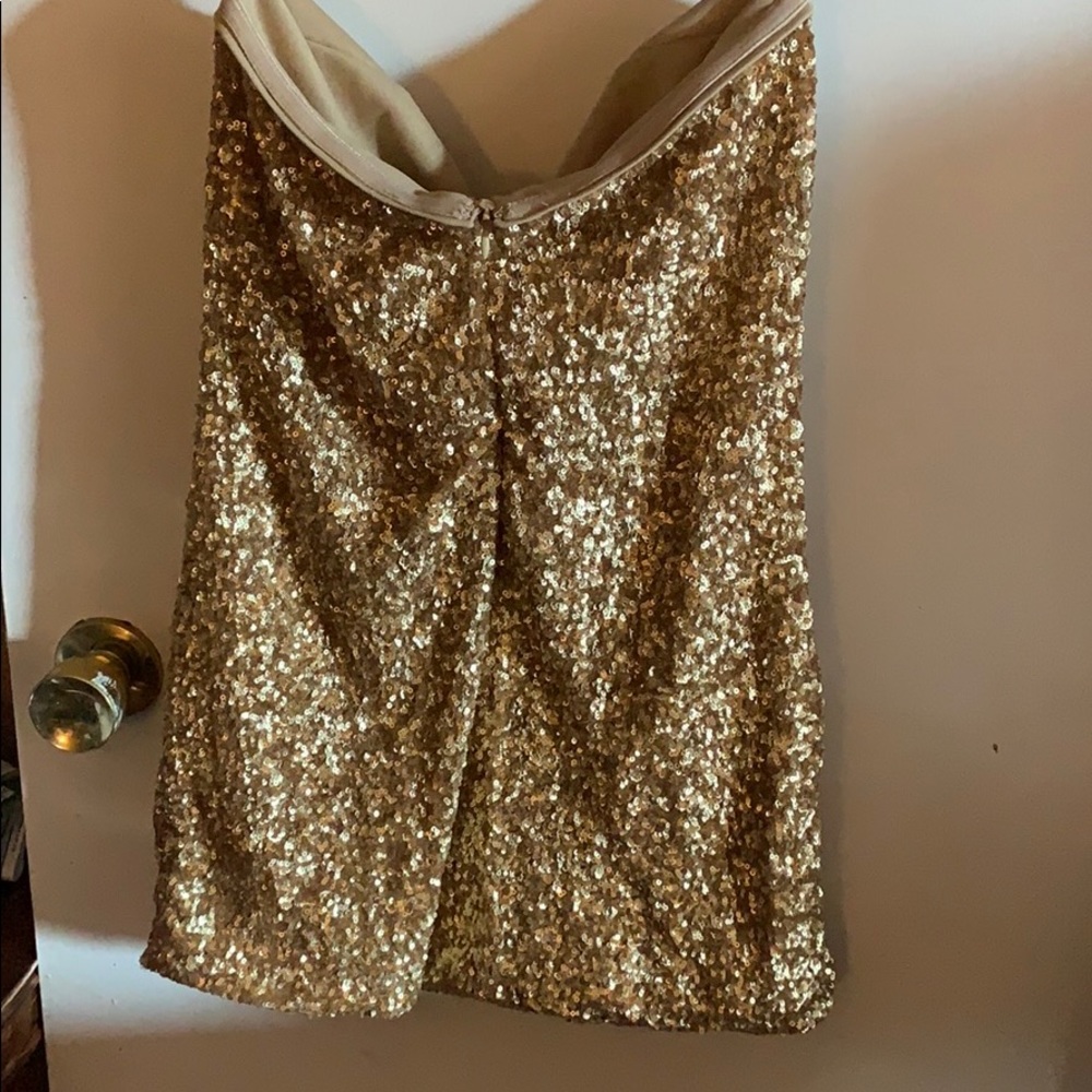 Gold sequence top